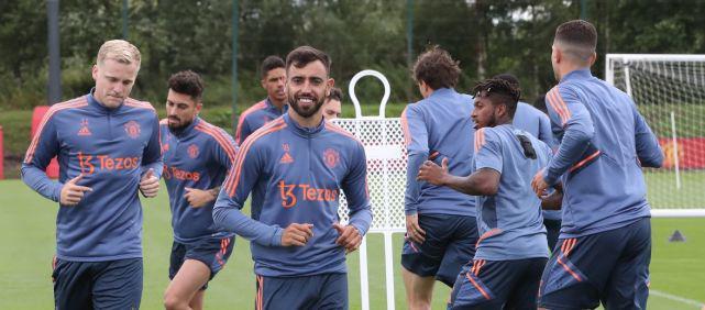 富勒姆主帅：打进了精彩的进球却被取消，这判罚令人难以置评（富勒姆主帅不满：精彩破门被判无效，判罚令人无言以对）