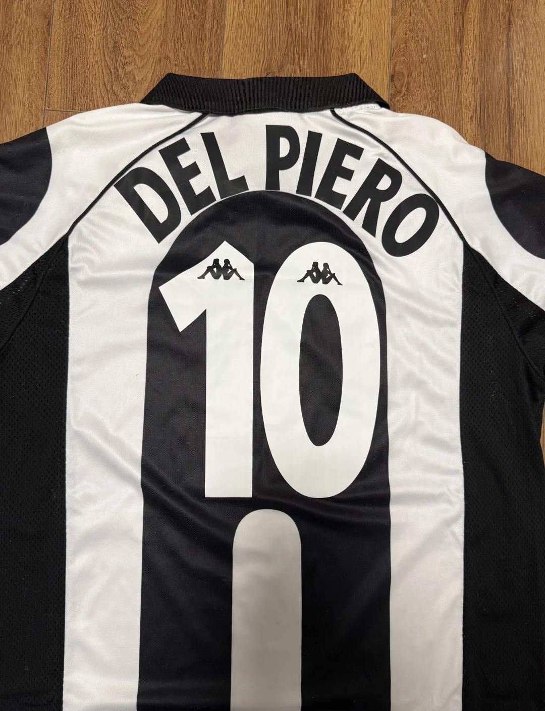 库尔图瓦：2026年希望能获得冠军，但我们的水准必须提高（库尔图瓦：目标2026夺冠，但球队水平仍需提升）