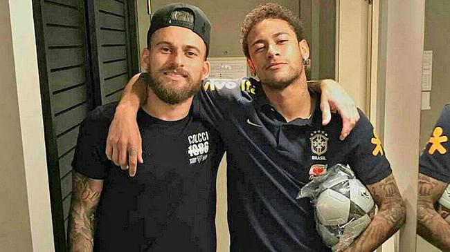 卡卢卢：在我们所处的环境里，无论输赢都没时间开心或是沮丧（卡卢卢：在这种环境下，胜败都没空高兴或沮丧）