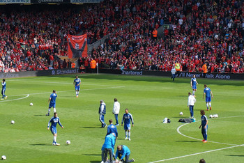 凯恩：希望英格兰制定定位球手册；我加盟拜仁与图赫尔有关（凯恩：期待英格兰出台定位球指南；转投拜仁受图赫尔影响）