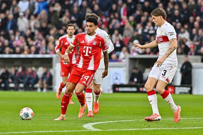 巴萨vs阿拉维斯首发：亚马尔领衔，德容缺席，佩德里替补（巴萨战阿拉维斯首发出炉：亚马尔坐镇，德容缺阵，佩德里候补）