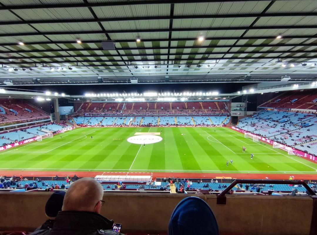 伊基塔：在哥伦比亚谈论J罗，就如同在谈论梅西或马拉多纳（伊基塔：在哥伦比亚，J罗的地位堪比梅西与马拉多纳）